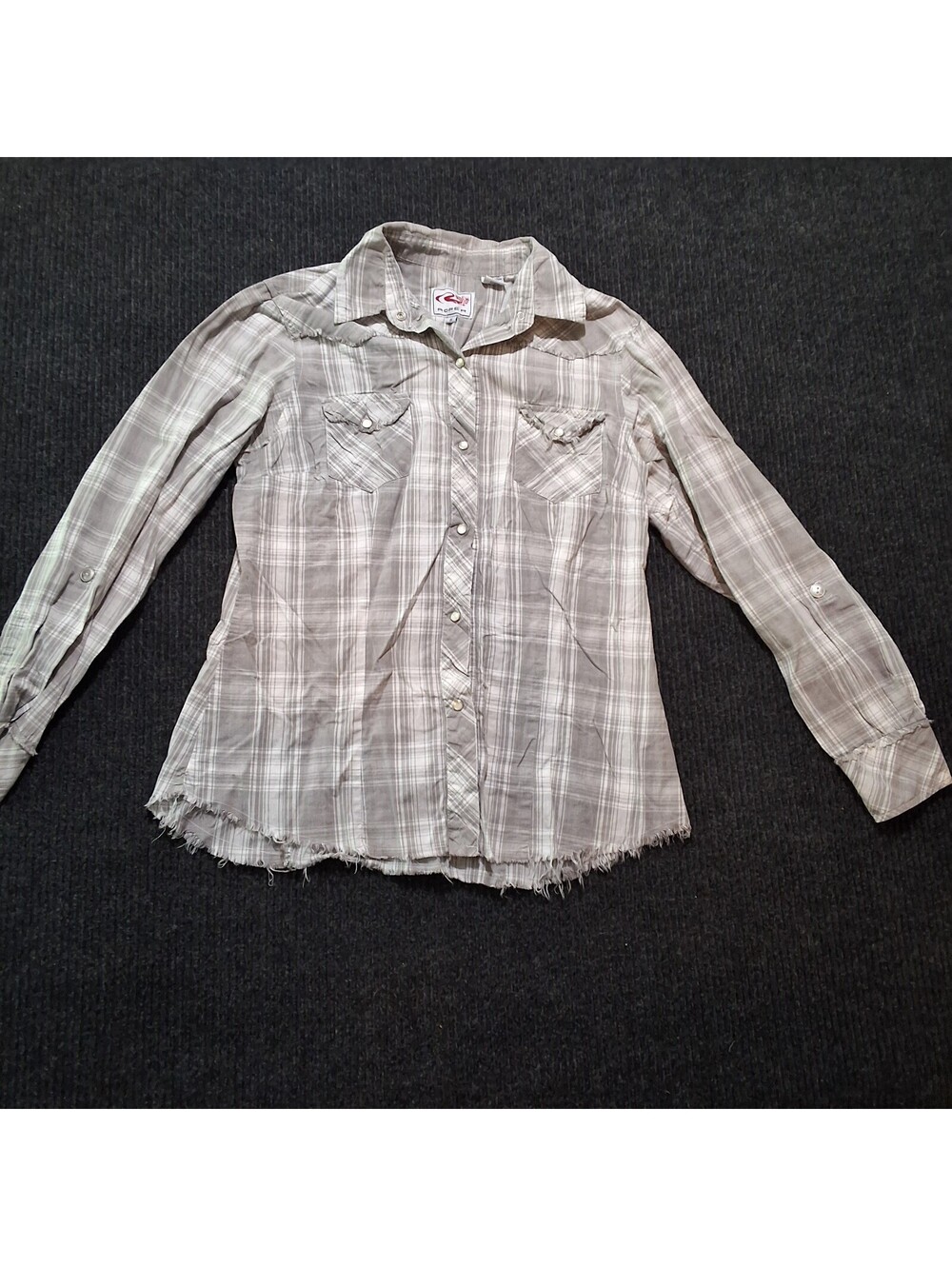 Roper Women's Medium Gray Plaid snap Button-Up Shirt with Distressed Hem western